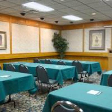 Ramada Speedway Daytona Hotel Daytona Beach Facilities photo